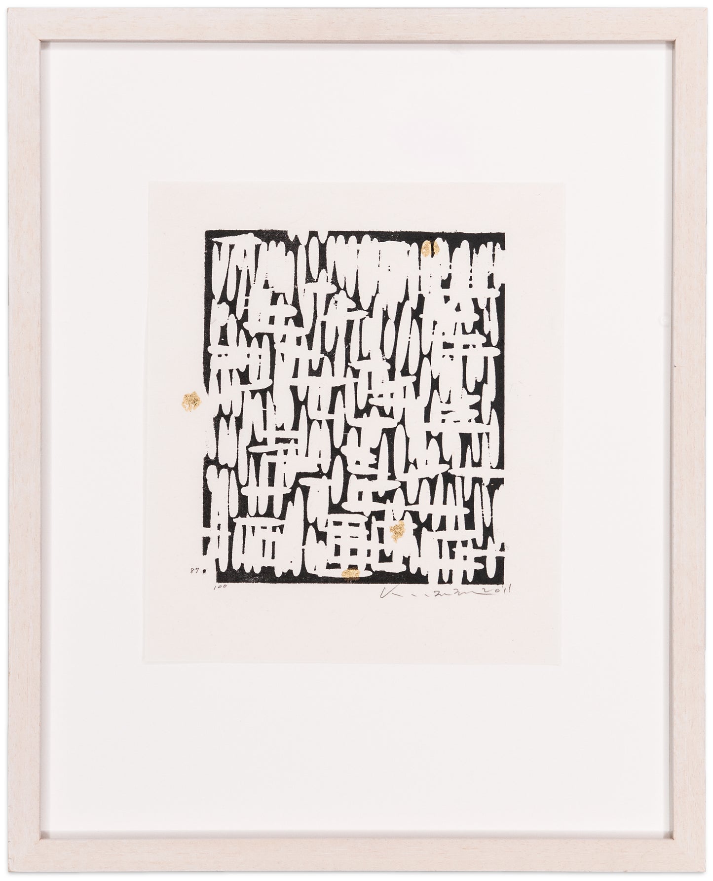 Ja Hyun Koo: Untitled (woodcut, black) mit Buch Tableaux-Printmaking