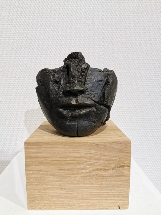 Dietrich Klinge: Kopf 349 (Bronze) mit Eichensockel