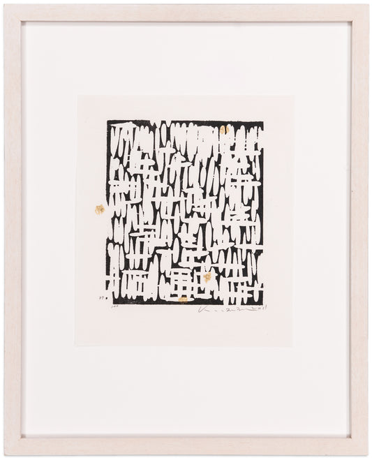Ja Hyun Koo: Untitled (woodcut, black) mit Buch Tableaux-Printmaking